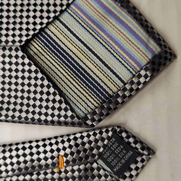 05.Alexander Julian Colors Necktie - Picture 5 of 9